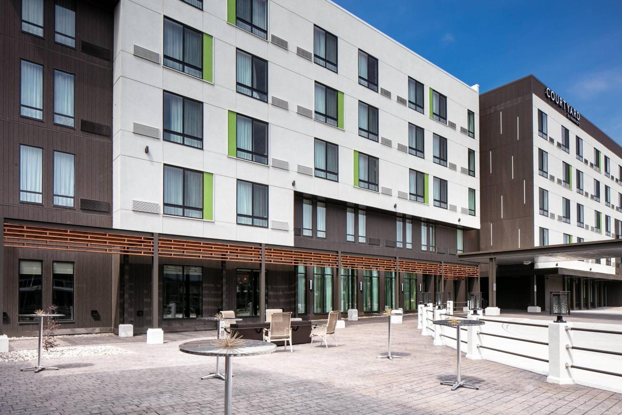 Courtyard Sioux City Downtown/Convention Center Екстериор снимка